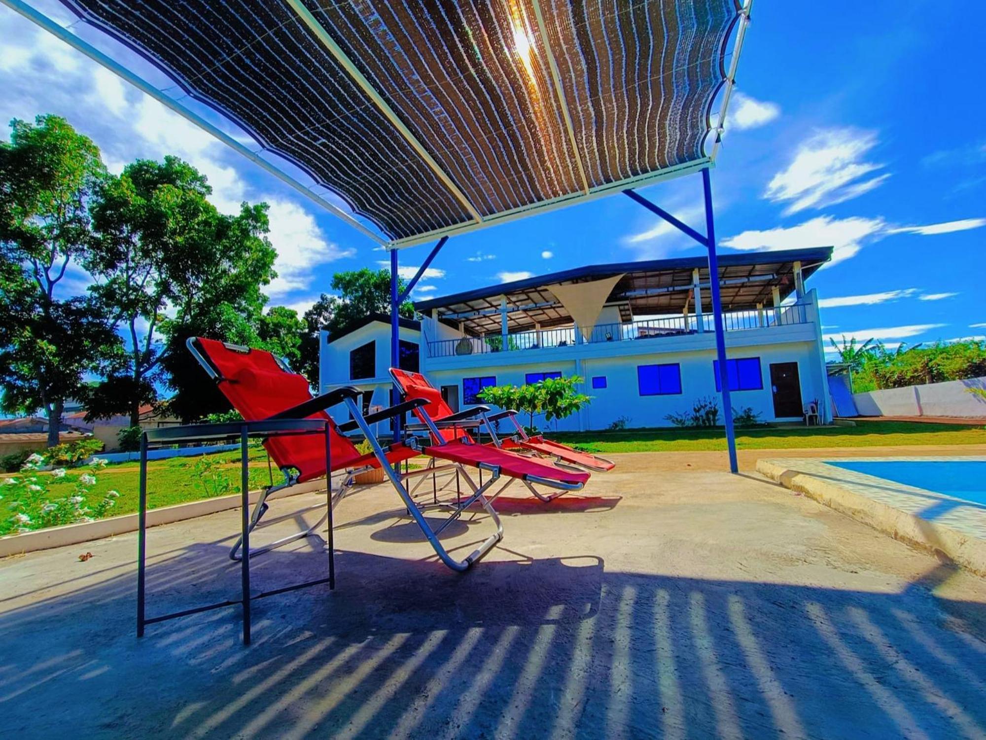 Concetta Tourist Inn Manolo Fortich Buitenkant foto